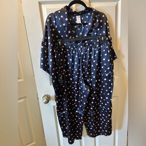 Secret Treasures 2X (18W-20W) Blue & Peach Satin Pajama Set Button Down Top NWT